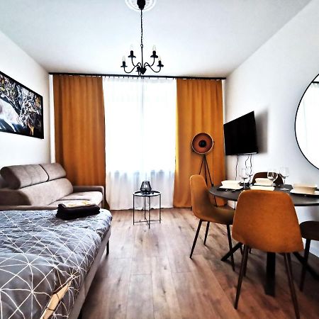 Podwale Apartment - Self Check-In 24H Wrocław Buitenkant foto